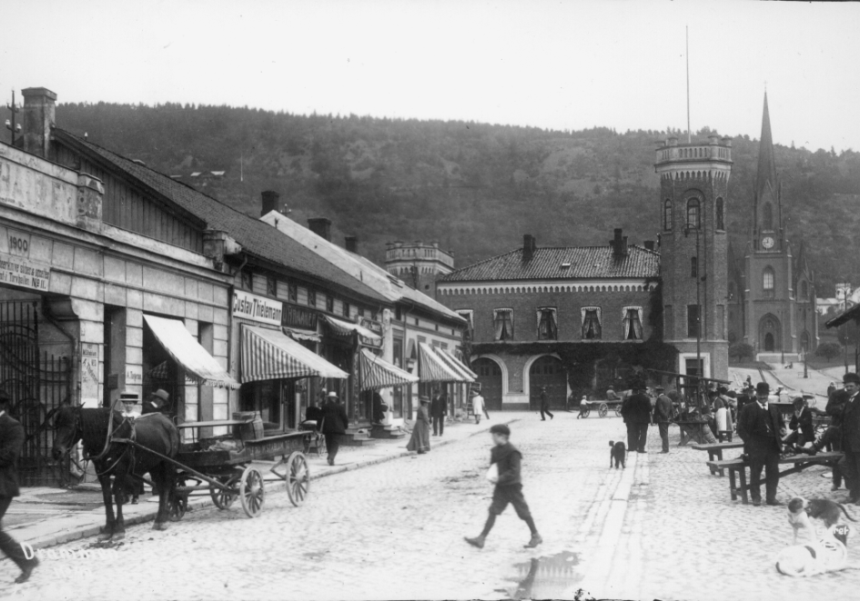 torghallene 1904